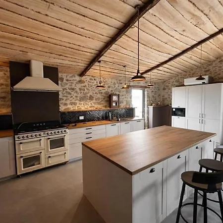 La Felicita Grange Renovee, Piscine, Pour 15 Personnes Villa